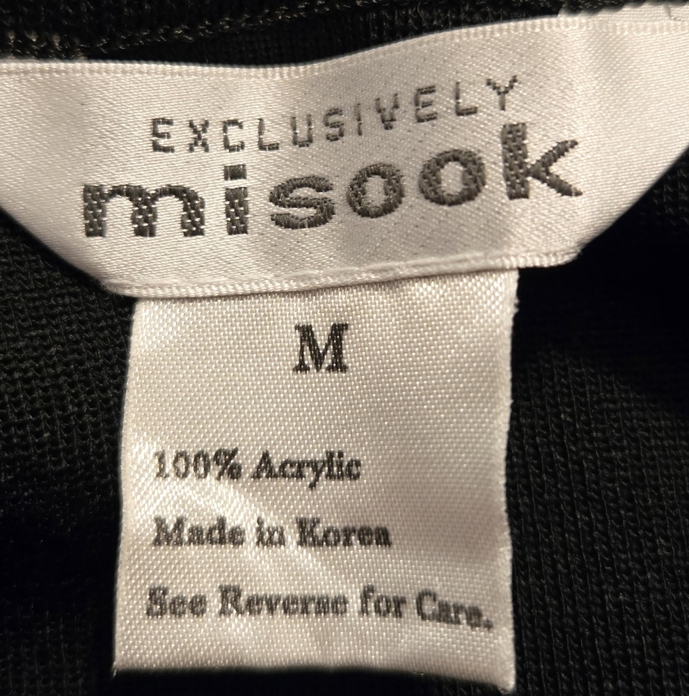 Exclusively Misook Black Knit Maxi Skirt With Gored Pleated Bottom - Picture 3 of 4